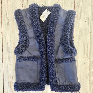 WeWoreWhat Reversible Faux Leather and Sherpa Vest Navy Blue Size XS NWT